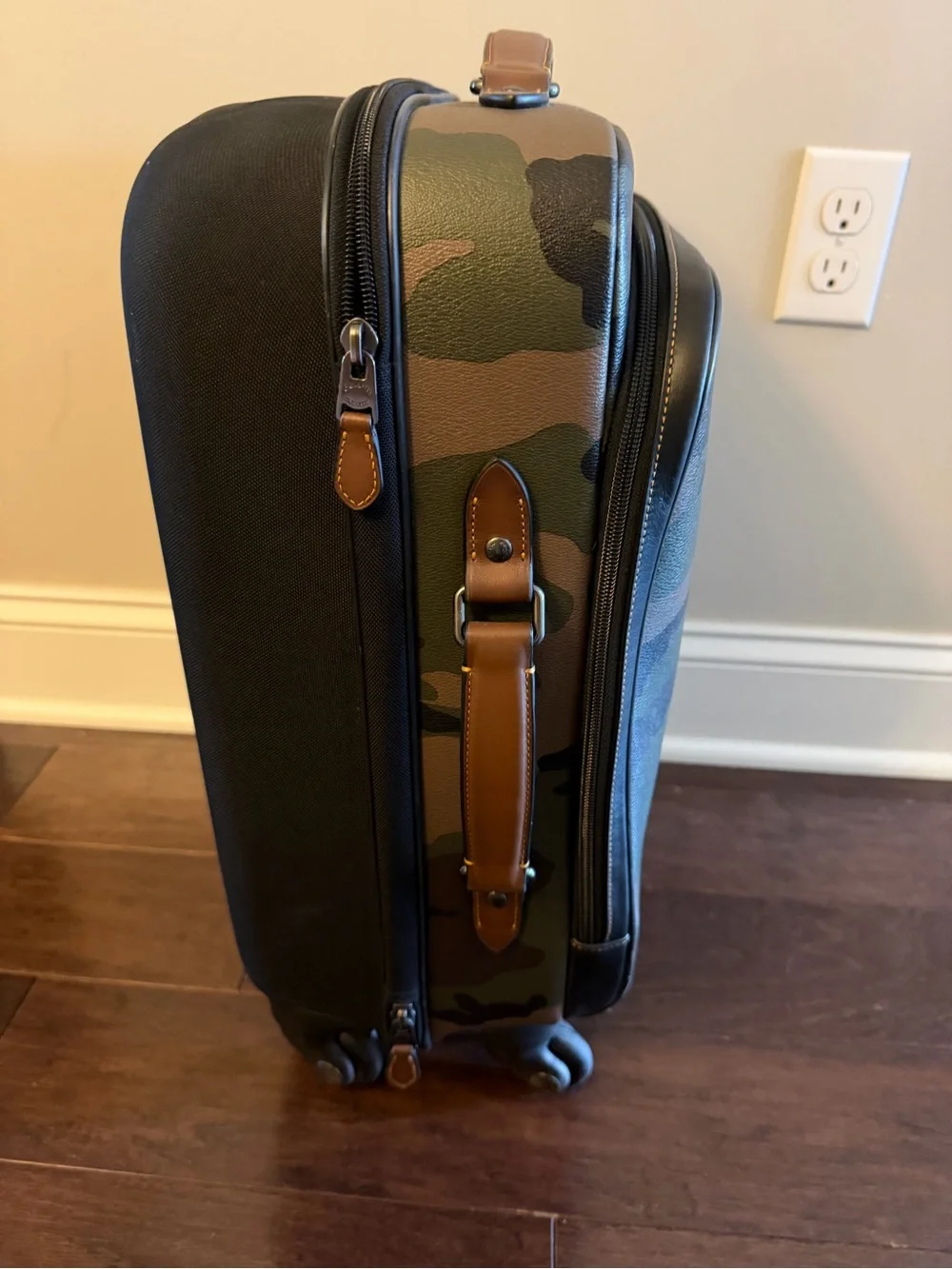 Coach carry suitcase